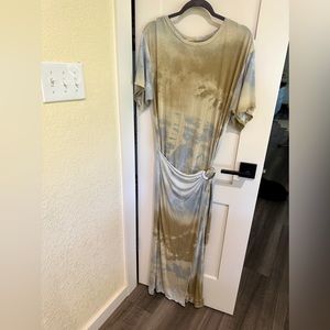 Xs-free people dress
